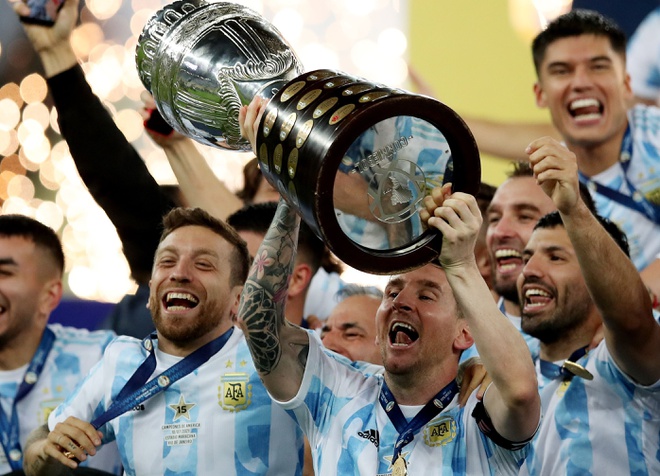 Argentina thành công khi lần đầu tiên vô địch Copa America
