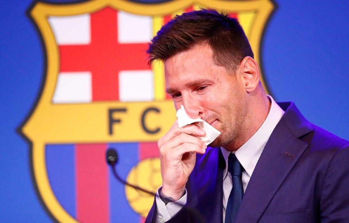 Chủ tịch La Liga thấy thực sự tiếc nuối khi Messi phải khóc khi rời Barca