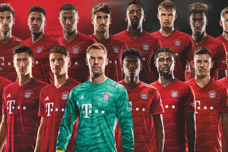 Bayern Munich nghiền nát đối thủ