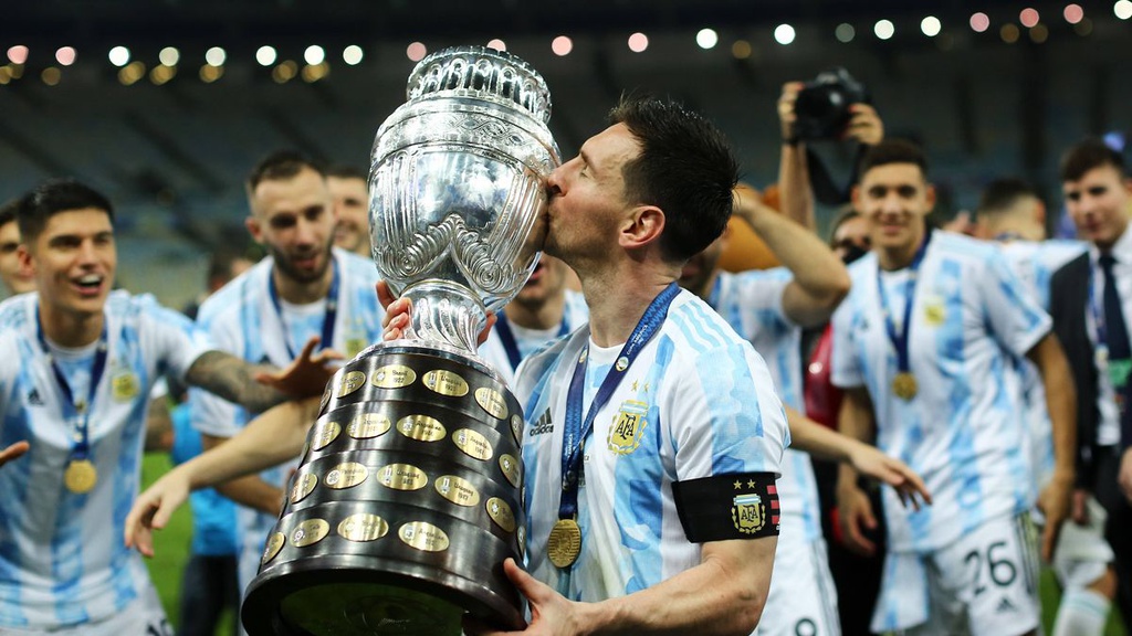 Messi xuất sắc đạt nhiều giải thưởng cá nhân lớn tại Cúp vô địch Nam Mỹ